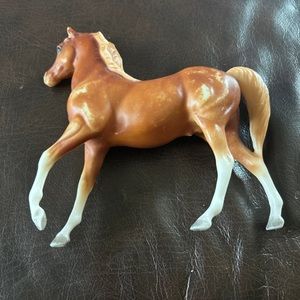 Breyer Horse Arabian Stallion Brown White collectible made in USA